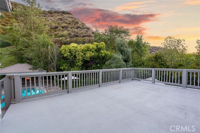 Detail Gallery Image 17 of 68 For 25502 Morning Mist Dr, Stevenson Ranch,  CA 91381 - 6 Beds | 5 Baths