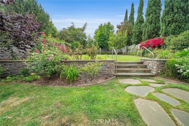 705 Juanita Avenue, Redondo Beach, California 90277, 5 Bedrooms Bedrooms, ,2 BathroomsBathrooms,Residential,Sold,Juanita,SB22157275