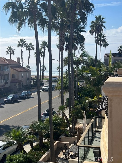 Detail Gallery Image 45 of 47 For 121 21st, Huntington Beach,  CA 92648 - 3 Beds | 4/1 Baths