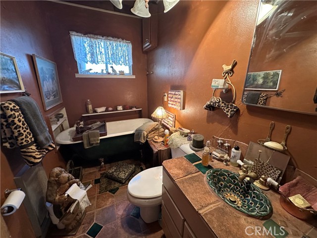 Detail Gallery Image 20 of 28 For 3635 Country Club, Clearlake,  CA 95422 - 3 Beds | 2 Baths