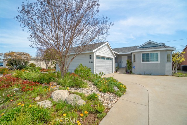 Detail Gallery Image 1 of 1 For 15424 Haas Ave, Gardena,  CA 90249 - 3 Beds | 1/1 Baths