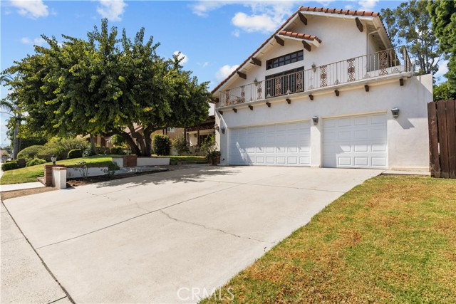 19613 Hiawatha Street, Chatsworth CA: https://media.crmls.org/medias/1cb999dd-d09c-4869-a4d2-316926a01ee0.jpg