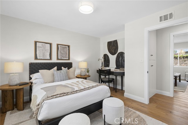 Image 17 of 21 For 2279 Rutgers