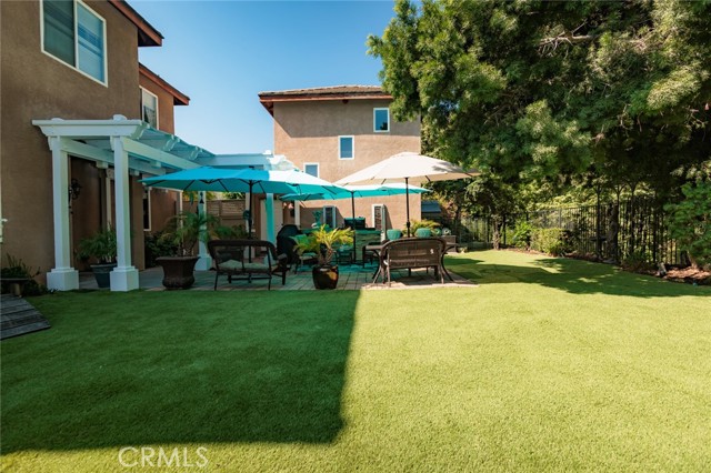 1045 Inverlochy Drive, Fallbrook CA: https://media.crmls.org/medias/1cbb0851-b79a-4d4e-8194-19043edc8900.jpg