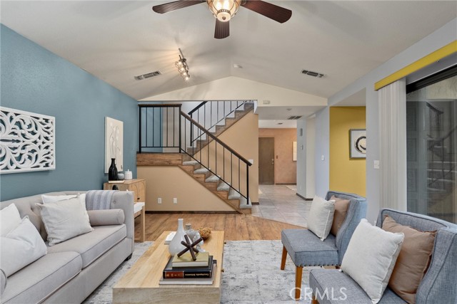 Detail Gallery Image 6 of 58 For 2629 Cliffwood, Chico,  CA 95973 - 3 Beds | 2/1 Baths