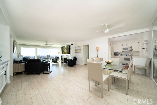 Detail Gallery Image 20 of 57 For 101 Scholz Plaza Ph 16, Newport Beach,  CA 92663 - 2 Beds | 2 Baths