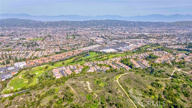 Detail Gallery Image 11 of 67 For 1921 S Mangrum Ct, La Habra,  CA 90631 - 4 Beds | 4/1 Baths