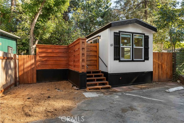 Front Image Thumbnail for CRSR25252117