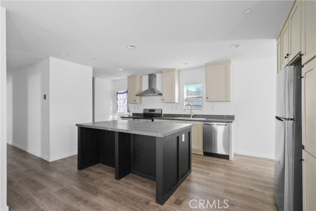 Detail Gallery Image 5 of 15 For 526 Calhoun Pl, Hemet,  CA 92543 - 3 Beds | 2 Baths