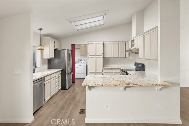 Detail Gallery Image 4 of 25 For 2050 Springfield #212,  Chico,  CA 95928 - 2 Beds | 2 Baths