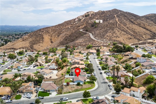 4092 Sandpiper Drive, Jurupa Valley CA: https://media.crmls.org/medias/1cbd4186-b88a-4d49-b3f3-111c8b091dad.jpg