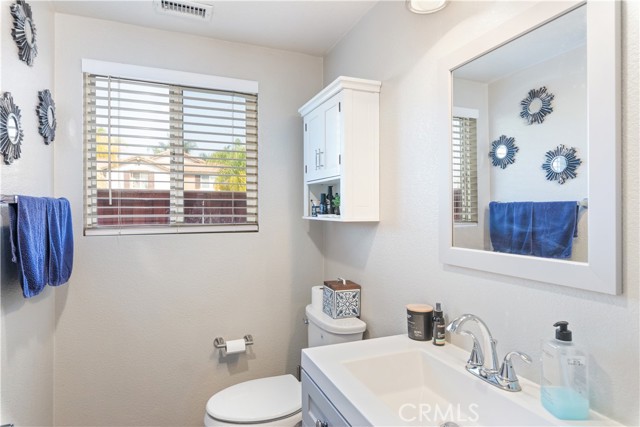 Detail Gallery Image 19 of 39 For 27478 Sierra Madre Dr, Murrieta,  CA 92563 - 4 Beds | 3 Baths