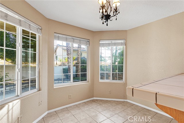 Detail Gallery Image 14 of 29 For 17740 Granada Dr, Victorville,  CA 92395 - 3 Beds | 2 Baths