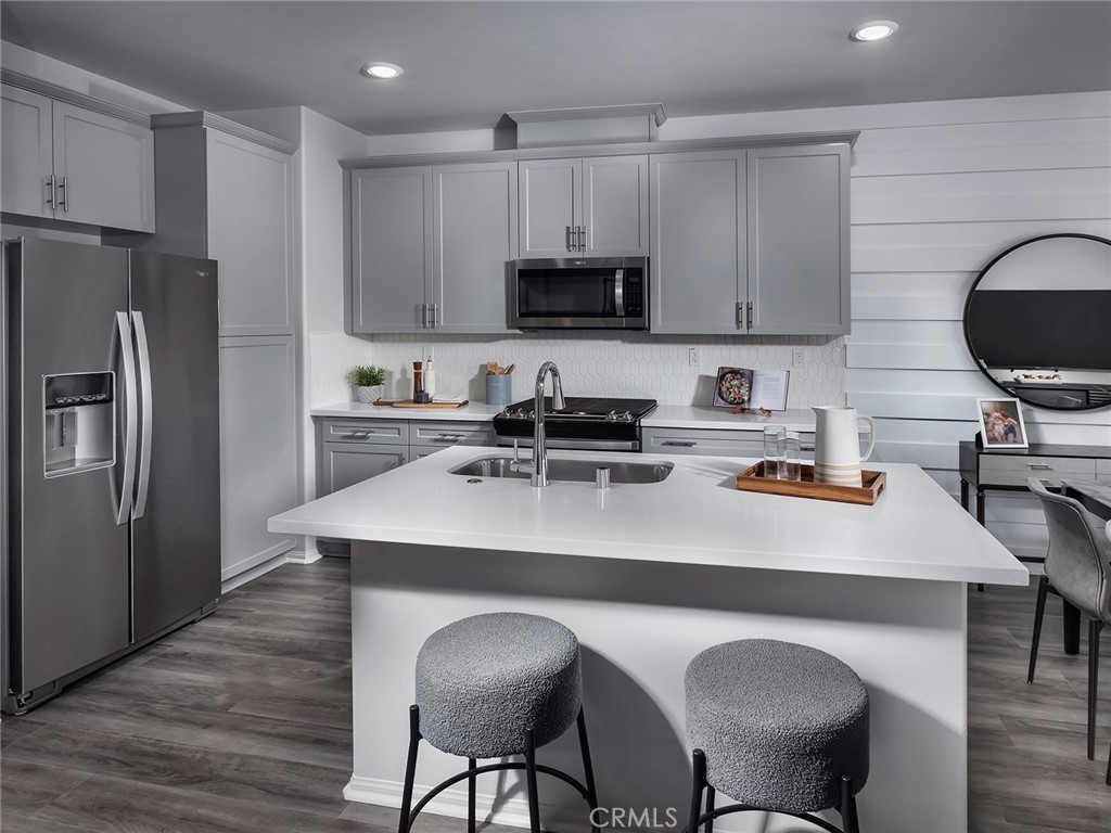 MLS #OC25265464 image #5