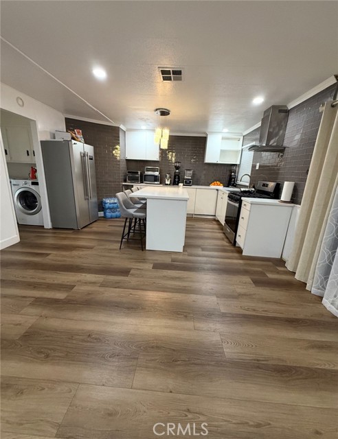 Detail Gallery Image 2 of 26 For 1441 Paso Real Ave #300,  Rowland Heights,  CA 91748 - 4 Beds | 3 Baths