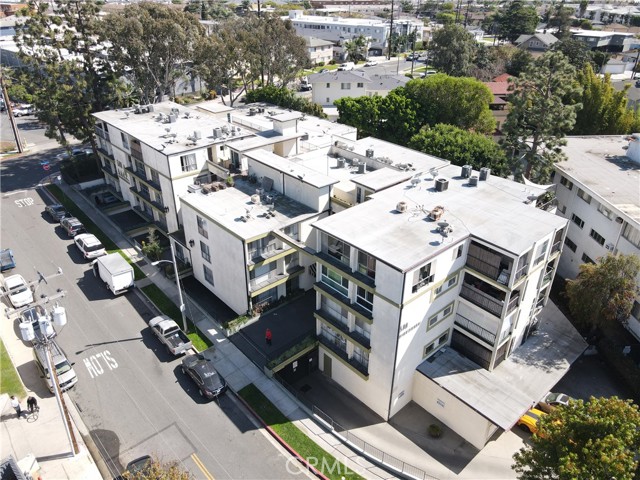 Detail Gallery Image 8 of 21 For 500 Evergreen St #103,  Inglewood,  CA 90302 - 2 Beds | 2 Baths