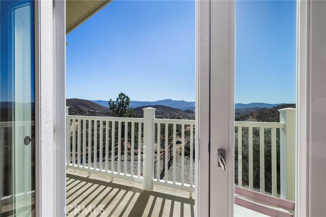 Detail Gallery Image 21 of 42 For 35607 Red Rover Mine, Acton,  CA 93510 - 5 Beds | 3 Baths