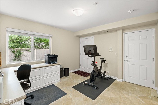 710 11th Street, Hermosa Beach CA: https://media.crmls.org/medias/1cc1a2f0-b175-41c1-8780-0a3c72d39533.jpg