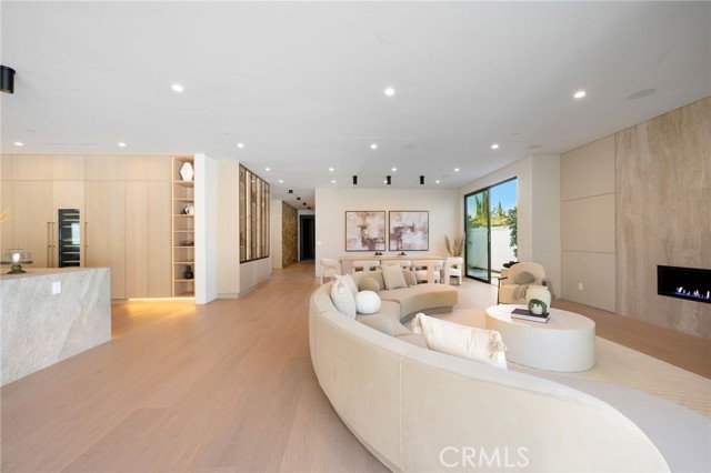 Detail Gallery Image 6 of 56 For 16728 Morrison St, Encino,  CA 91436 - 7 Beds | 6/1 Baths