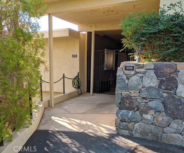 Image 4 for 2139   Southridge DR