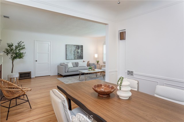 620 S Bel Aire Drive, Burbank CA: https://media.crmls.org/medias/1cc39937-7af9-4b2c-8887-761516388c18.jpg