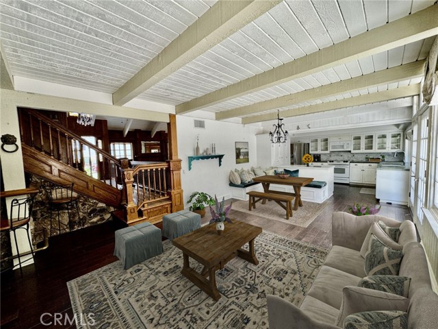 Detail Gallery Image 10 of 30 For 24651 Evereve Cir, Lake Forest,  CA 92630 - 5 Beds | 3 Baths