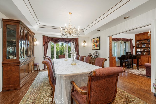 Detail Gallery Image 7 of 42 For 1170 N Englewild Dr., Glendora,  CA 91741 - 5 Beds | 6/1 Baths