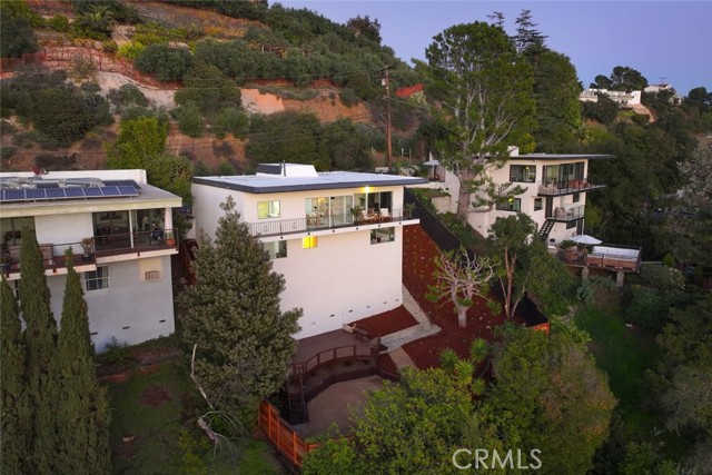 Detail Gallery Image 7 of 75 For 7426 Mulholland Dr, Los Angeles,  CA 90046 - 2 Beds | 2 Baths