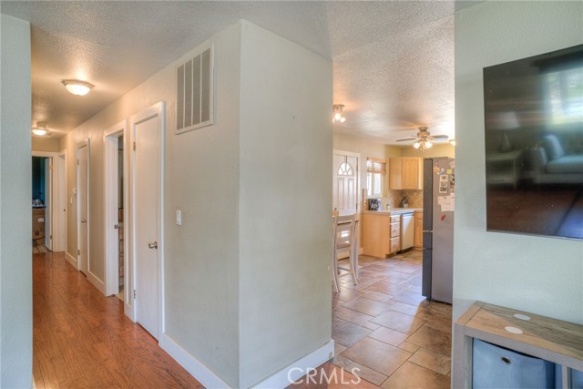 Detail Gallery Image 6 of 33 For 30 Acacia Ave, Oroville,  CA 95966 - 3 Beds | 2 Baths