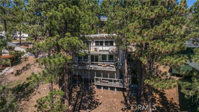 Detail Gallery Image 33 of 42 For 39563 Raccoon Dr, Fawnskin,  CA 92333 - 2 Beds | 2 Baths