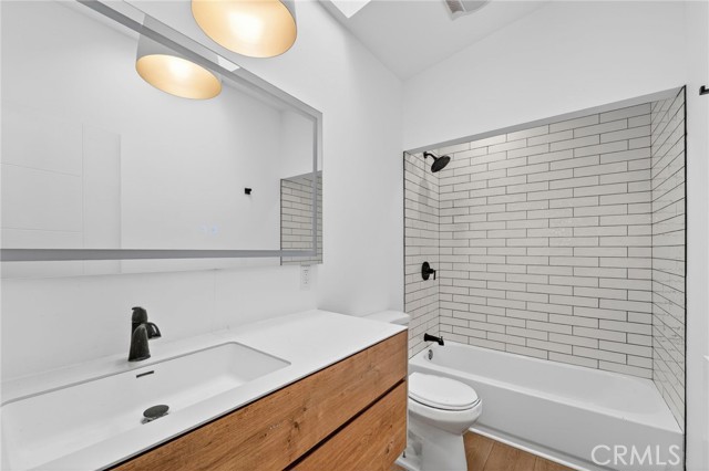 Detail Gallery Image 33 of 40 For 6324 Grape, Los Angeles,  CA 90068 - 4 Beds | 2 Baths