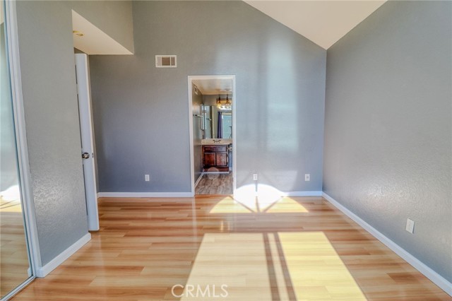 14738 Pioneer Boulevard, Norwalk CA: https://media.crmls.org/medias/1cc7eab6-72bc-401e-a439-c857a51333fb.jpg