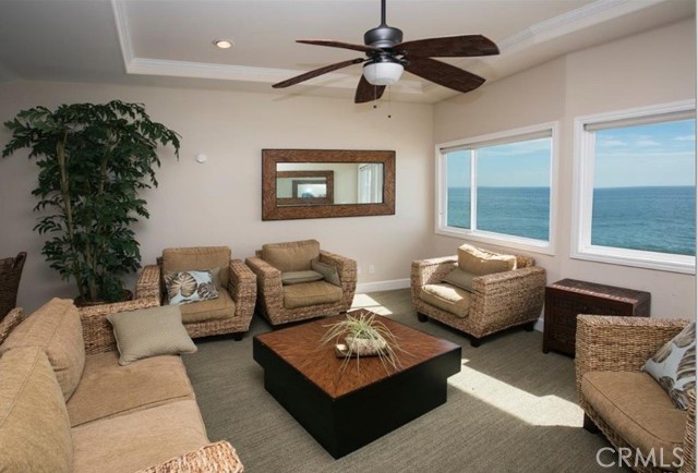 Detail Gallery Image 35 of 49 For 34 Blue Lagoon, Laguna Beach,  CA 92651 - 3 Beds | 3 Baths