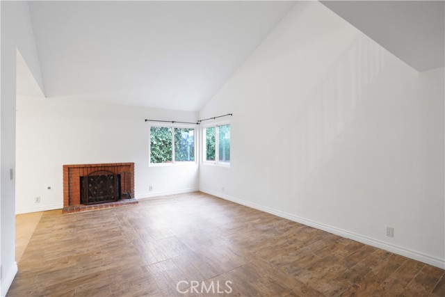 Detail Gallery Image 2 of 27 For 1676 Sumac, Corona,  CA 92882 - 3 Beds | 2 Baths