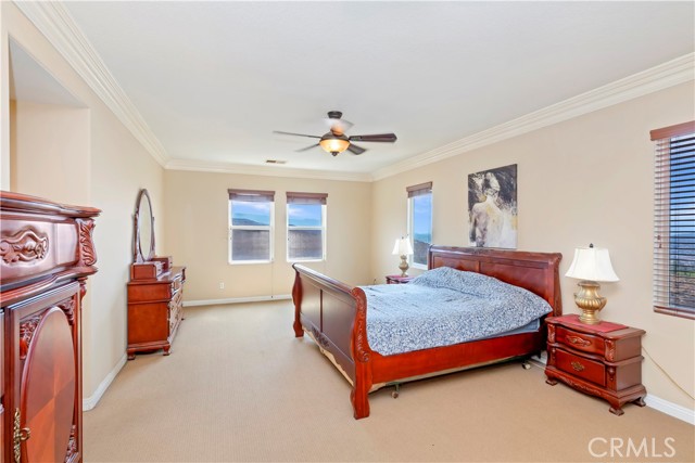 Image 28 of 56 For 15487 Skyridge Drive