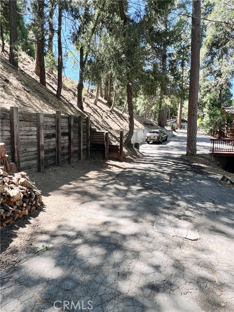 Detail Gallery Image 27 of 36 For 23746 Crest Forest, Crestline,  CA 92325 - 3 Beds | 2 Baths
