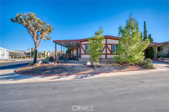 Detail Gallery Image 4 of 38 For 7501 Palm Ave #111,  Yucca Valley,  CA 92284 - 2 Beds | 2 Baths