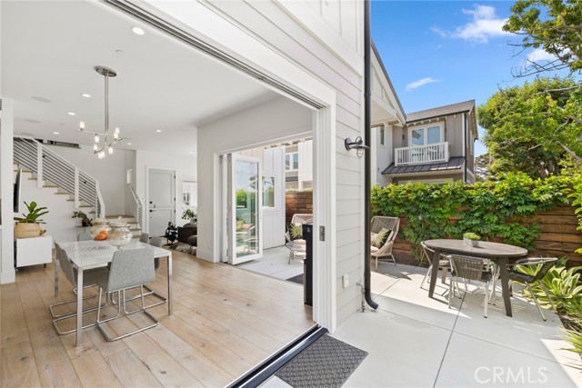 Detail Gallery Image 12 of 30 For 171 22nd St, Costa Mesa,  CA 92627 - 3 Beds | 3/1 Baths