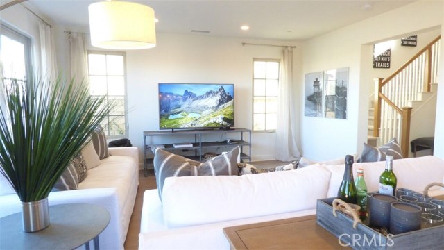 202 Via Galicia, San Clemente CA: https://media.crmls.org/medias/1cce6fef-a7e4-45d2-b0f4-c7dda92a0173.jpg