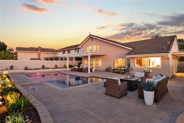 536 S Tumbleweed Road, Anaheim Hills CA: https://media.crmls.org/medias/1cce9562-2d75-40b8-ae85-91ab570a2b5c.jpg