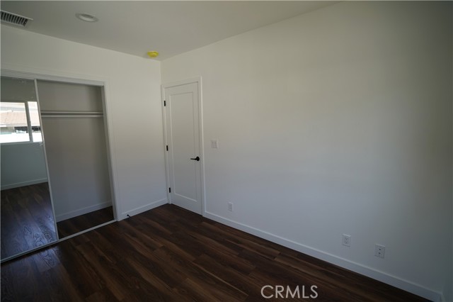 Detail Gallery Image 17 of 24 For 4466 Sherman Oaks Cir, Sherman Oaks,  CA 91403 - 3 Beds | 2 Baths