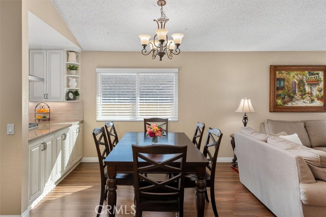 Detail Gallery Image 19 of 46 For 22948 Magnolia Glen, Valencia,  CA 91354 - 4 Beds | 2 Baths