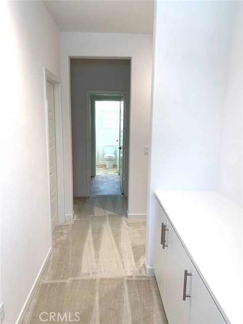 6938 Stonecrop Lane, Fontana CA: https://media.crmls.org/medias/1cd0209d-432b-438f-aa18-bf127af8ad95.jpg
