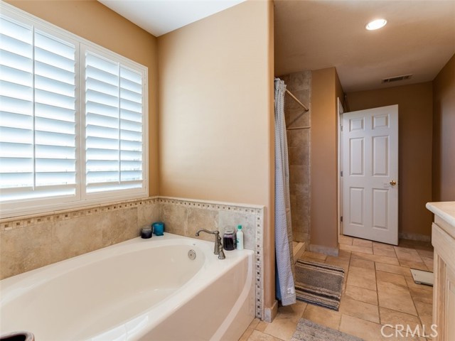 Detail Gallery Image 19 of 61 For 5575 El Pomar Dr, Templeton,  CA 93465 - 3 Beds | 3 Baths