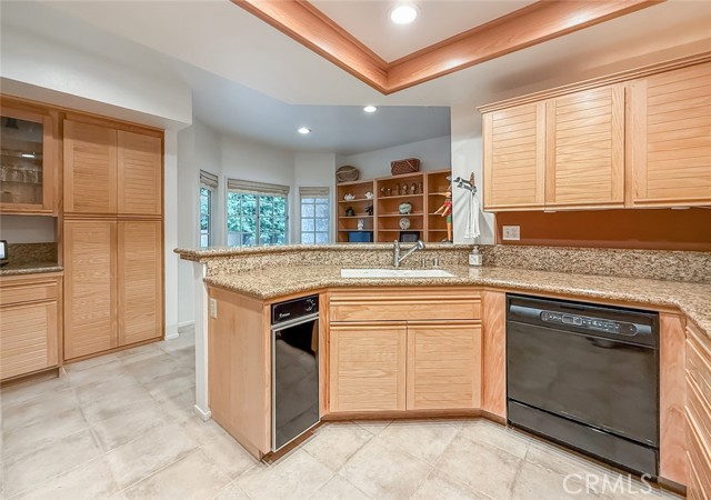 5700 Tanner Ridge Avenue, Westlake Village CA: https://media.crmls.org/medias/1cd059a9-fdba-418c-8b1f-e3ab4138a5ce.jpg