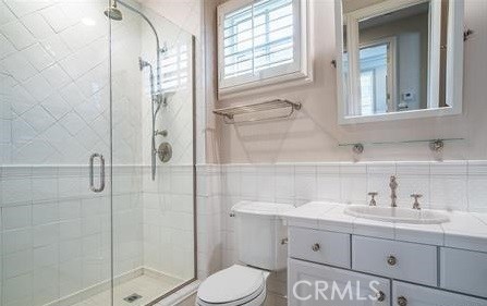 https://media.crmls.org/medias/1cd0902d-6865-40d7-8b18-361b6bb10b21.jpg?preset=X-Large