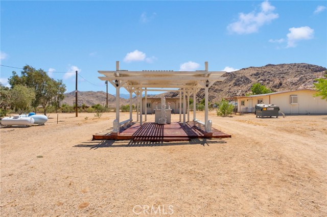 Detail Gallery Image 10 of 63 For 12660 Ivanhoe Rd, Lucerne Valley,  CA 92356 - 4 Beds | 3 Baths