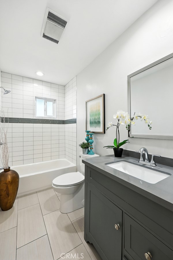 15605 Kervin Avenue, Paramount CA: https://media.crmls.org/medias/1cd2524b-1aa2-486a-b61f-0449e42bc04f.jpg