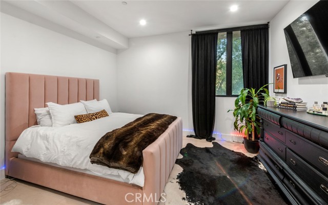 158 Bell Canyon Road, Bell Canyon CA: https://media.crmls.org/medias/1cd255ea-a867-43c0-bf6d-30f284a4a2bf.jpg