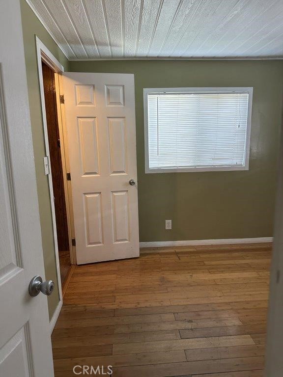 2421 sierra Highway, Rosamond CA: https://media.crmls.org/medias/1cd3fbf9-963a-42f0-b530-76de3c0a0add.jpg
